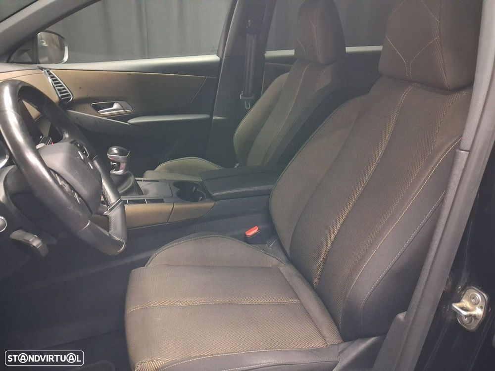 DS 7 Crossback — fotografia 8