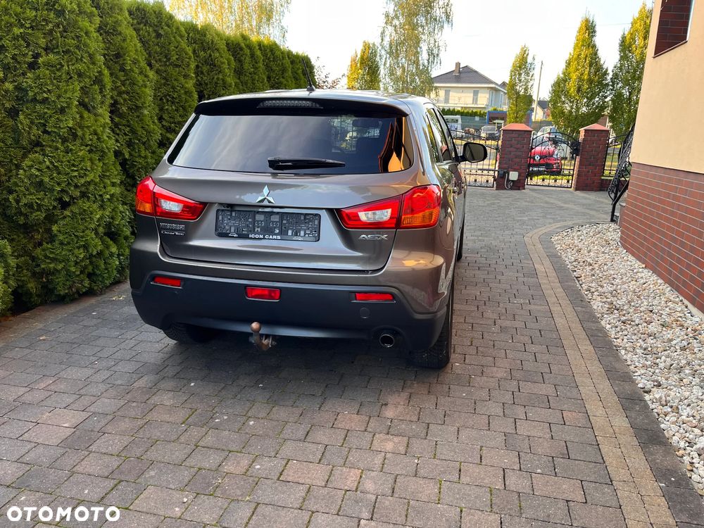 Mitsubishi ASX 1.6 2WD 35 Jahre - 10