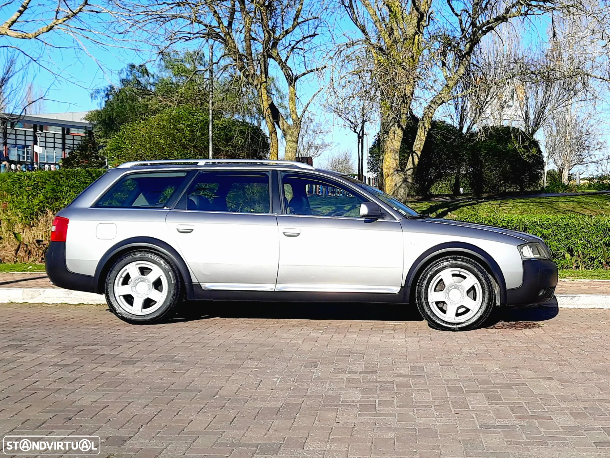 Audi A6 Allroad Quattro 2.5 TDI - 17