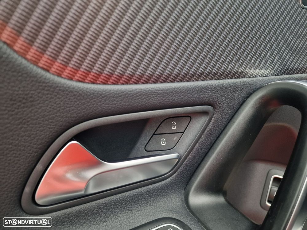 Mercedes-Benz A 250 e Style Plus - 11