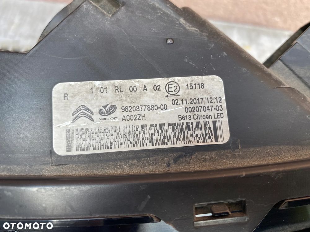 lampa jazdy dziennej citroen c3 III led lewa eu cała - 3