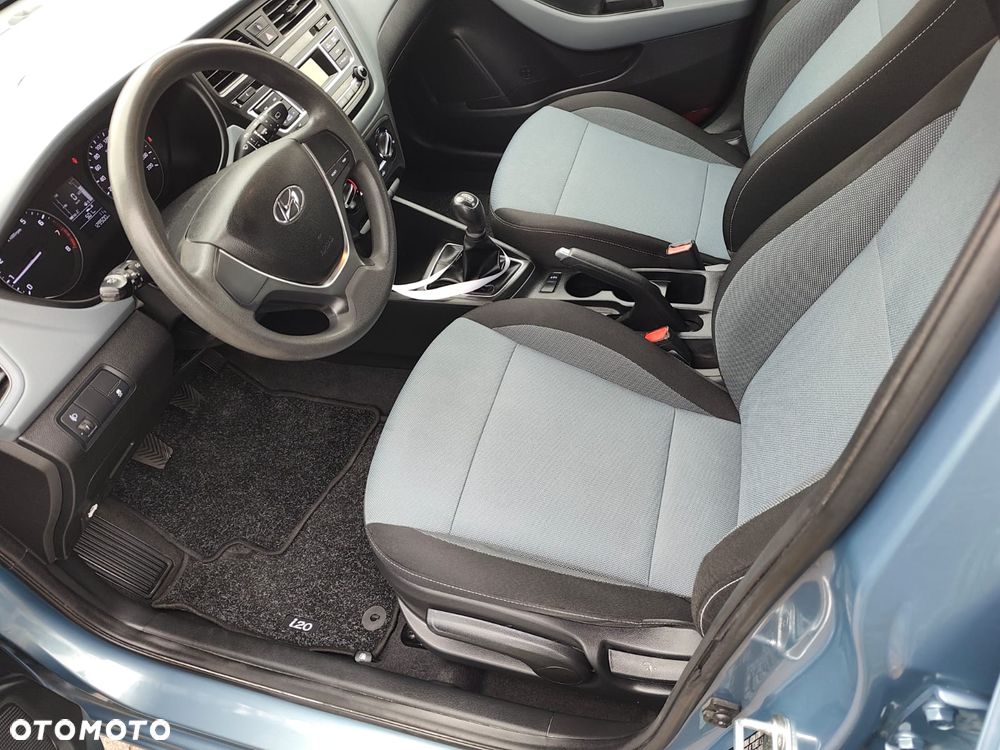Hyundai i20 - 9