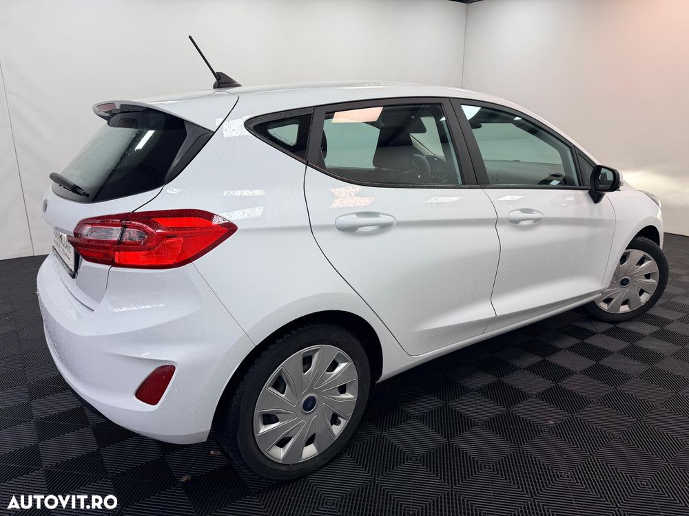 Ford Fiesta 1.1 Trend - 37