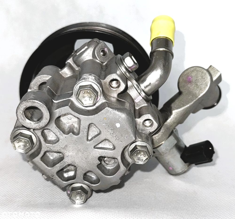 POMPA WSPOMAGANIA TOYOTA LAND CRUISER PRADO 150 J150 2.8 D - 3