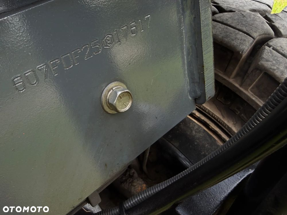 Toyota 7FDF25 Wózek Widłowy 2,5tony. Niski Przebieg 4800 mtg. Wolny skok. Triplex. Oryginał z Norwegii z Gospodarstwa ziemniaczanego woził lekkie ładunki.. Zero luzów i wycieków. Maszyna po wszystkich dużych serwisach w DEKRA. ZERO wkładu własnego. Maszt Triplex. Dodatkowa 3 linia Hydrauliczna. Diesel! Hamulce brzytwa! Koła pełne. REWERS JAZDA. Opony bardzo ładne. Oświetlenie fabryczne. Potężna moc. Wysoka precyzja pracy oraz jazdy! - 20