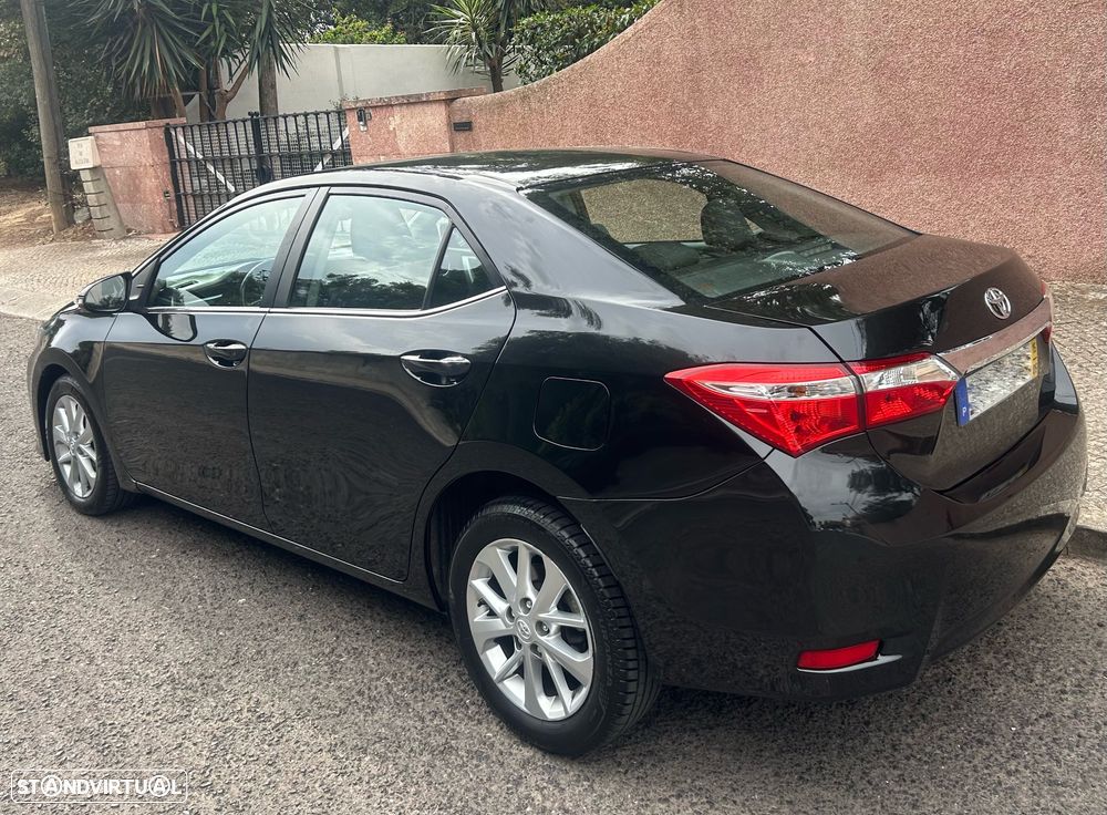 Toyota Corolla 1.4 D-4D Exclusive - 6