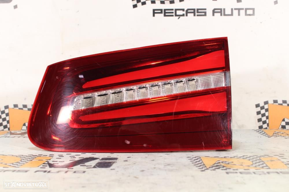 Farolim Direito Mercedes-Benz Glc (X253)  A2539063200 / 629500E13964 - 2