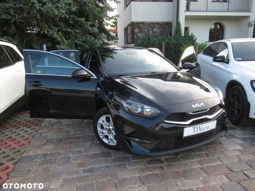 Kia Ceed 1.5 T-GDI M - 35