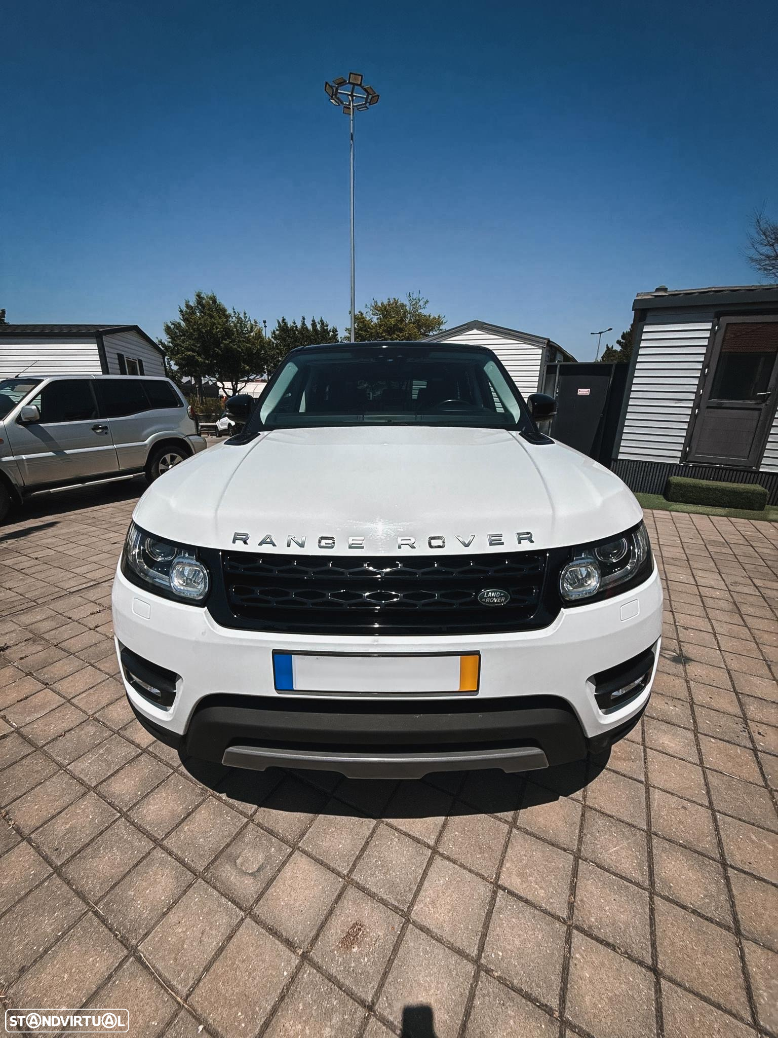 Land Rover Range Rover Sport 2.0 SD4 HSE - 2
