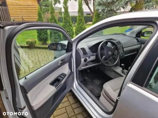 Volkswagen Polo - 3