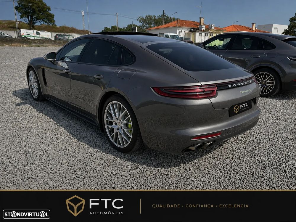Porsche Panamera 4 E-Hybrid Platinum Edition - 5