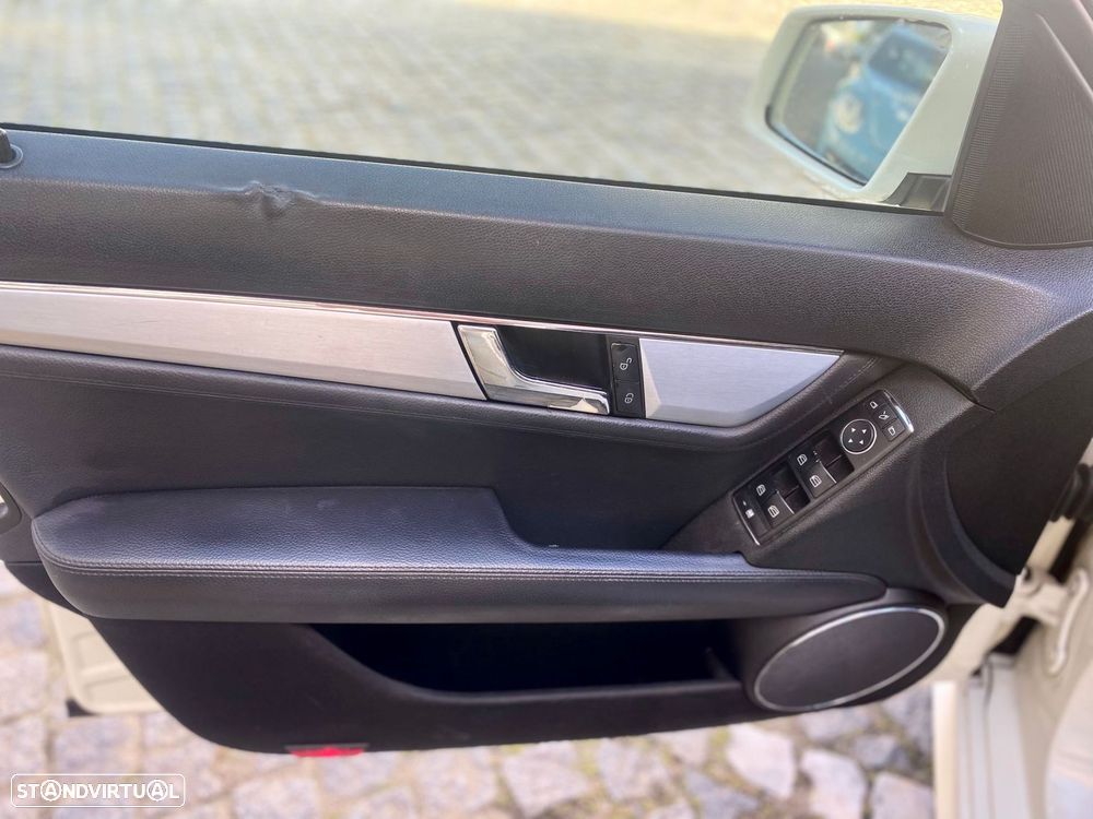 Mercedes-Benz C 350 - 14