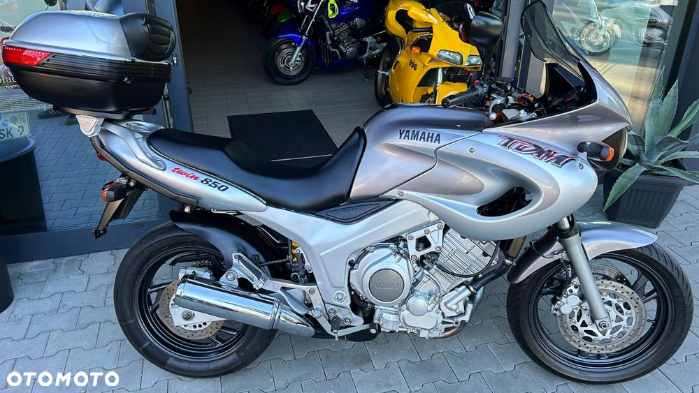 Yamaha TDM - 18