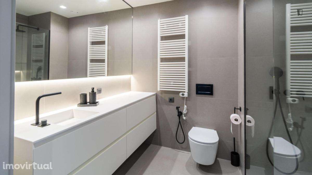 Apartamento com 1 quartos - localizado em Senhora da Hora Porto - Grande imagem: 5/45