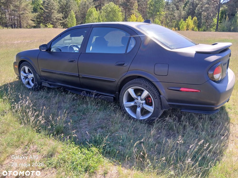 Nissan Maxima - 5