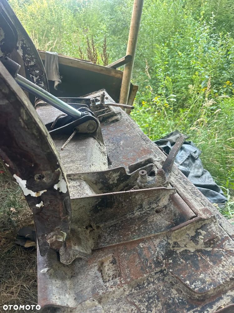 Bobcat Miniładowarka BOBCAT S130 4x4 - 6