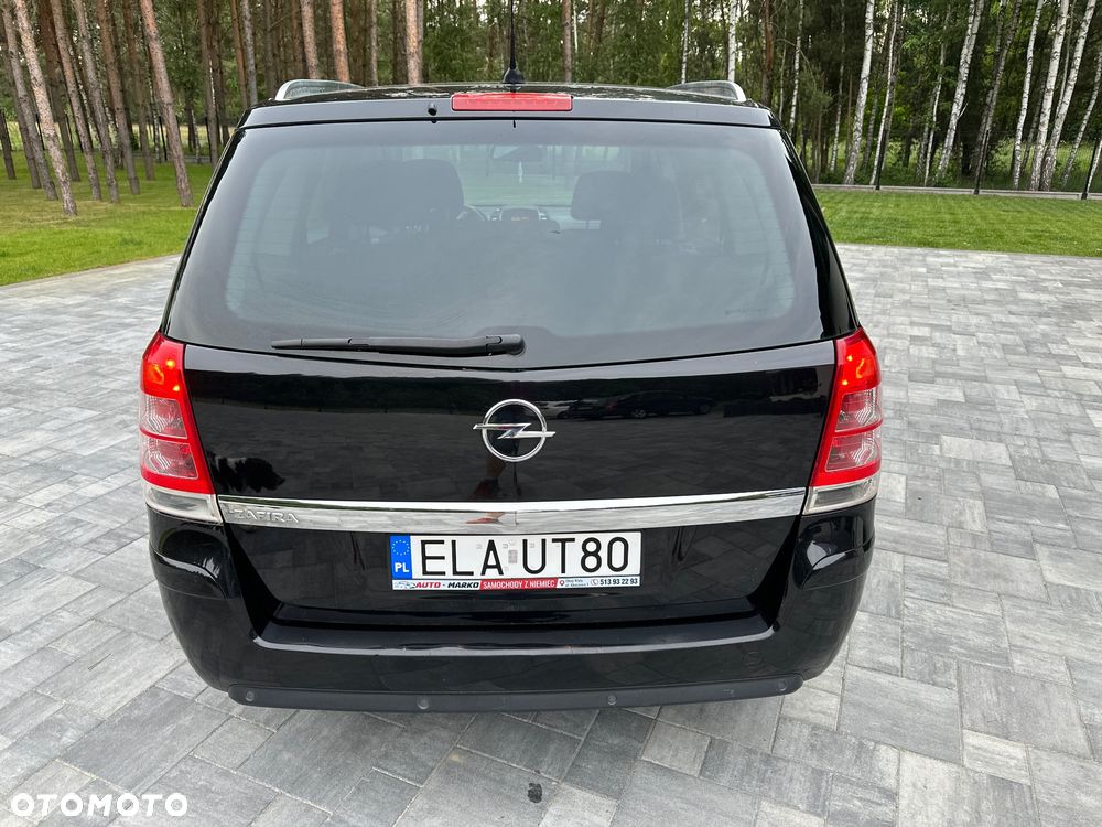 Opel Zafira 1.8 Cosmo EU5 - 22