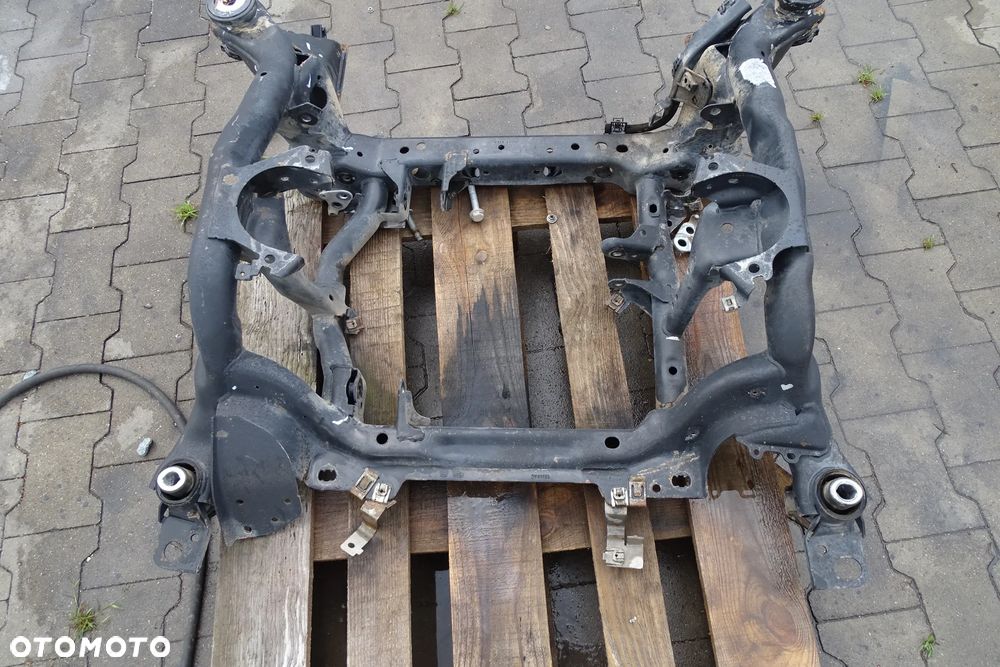 BELKA WÓZEK SANKI ZAWIESZENIE PRZÓD MERCEDES ML W166 A166 166  CDI - 1