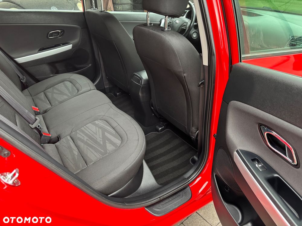 Kia Ceed 1.6 GDI Edition 7 - 12