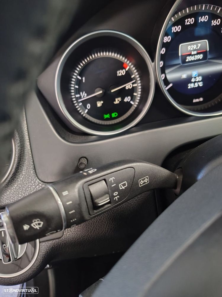 Mercedes-Benz C 180 CDi Elegance BE - 10