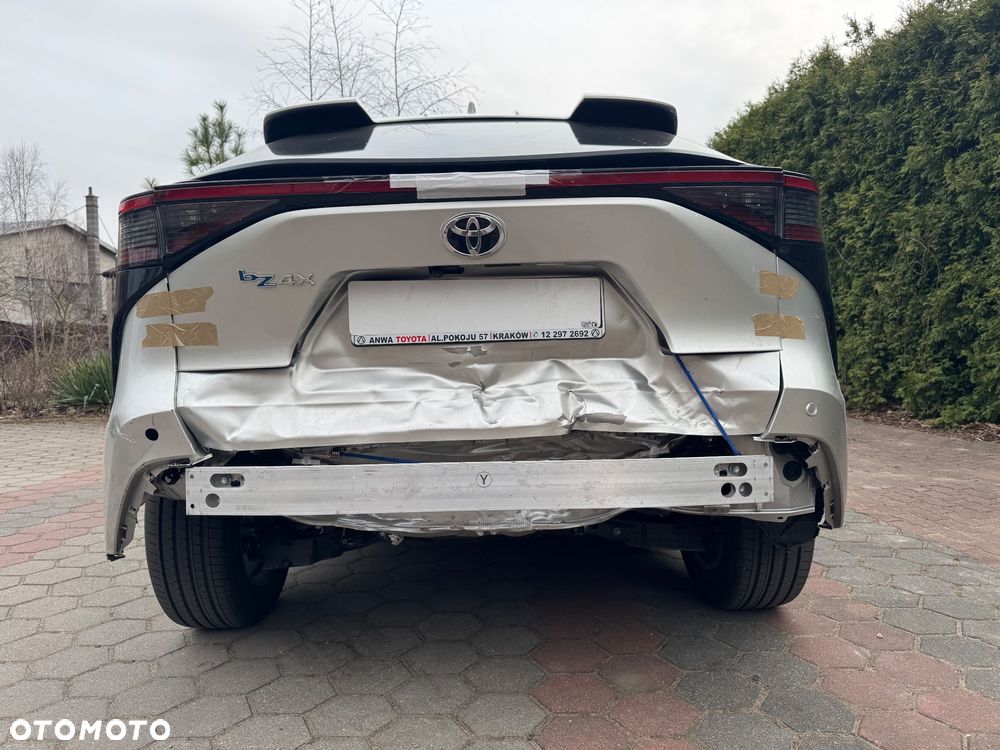Toyota bZ4X 71.4kWh Prestige - 36