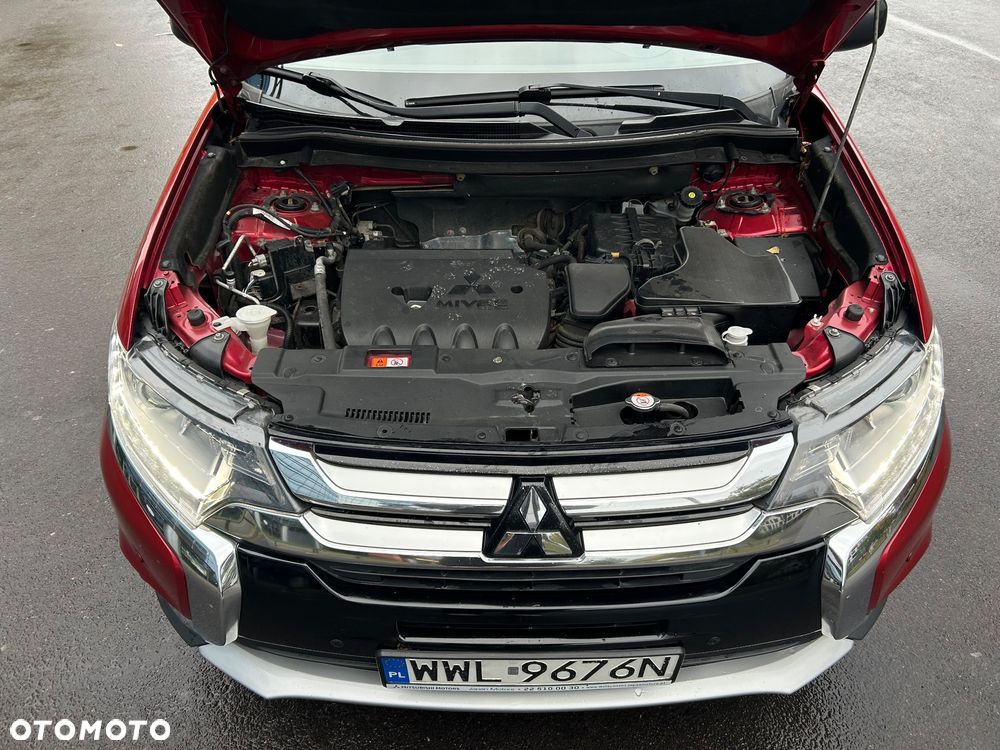 Mitsubishi Outlander - 21