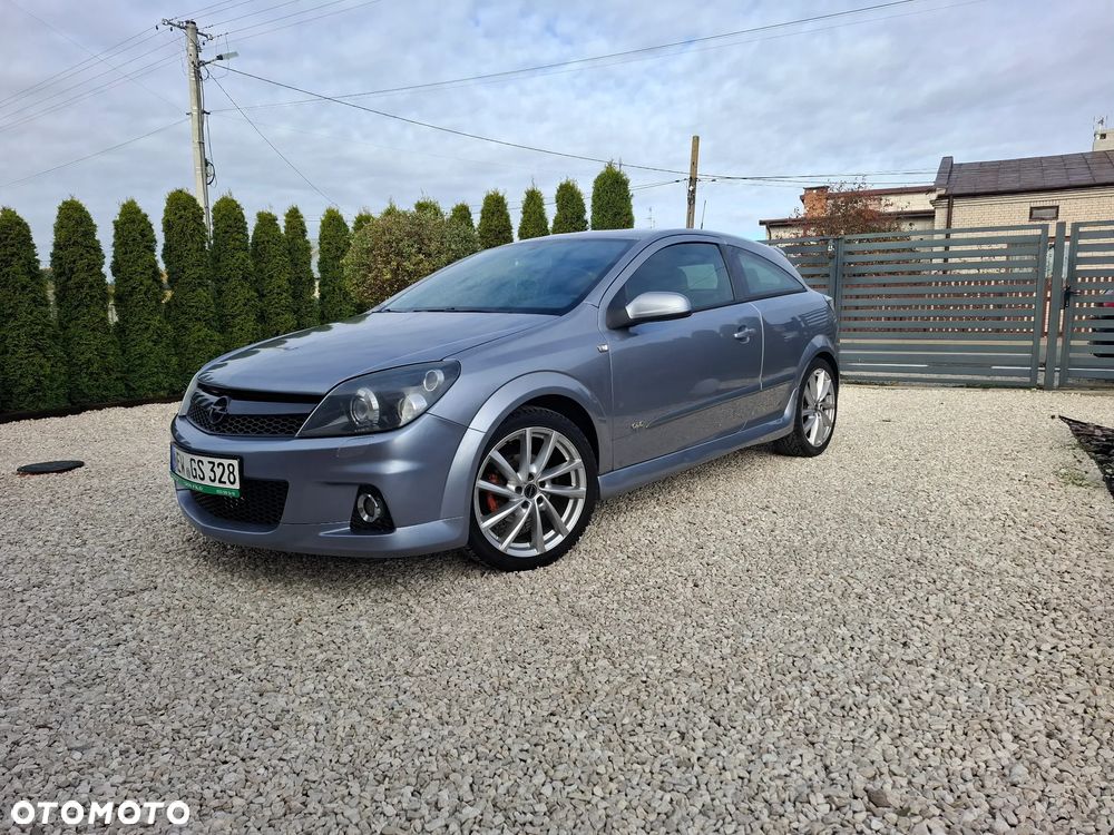 Opel Astra GTC 1.8 Cosmo - 8