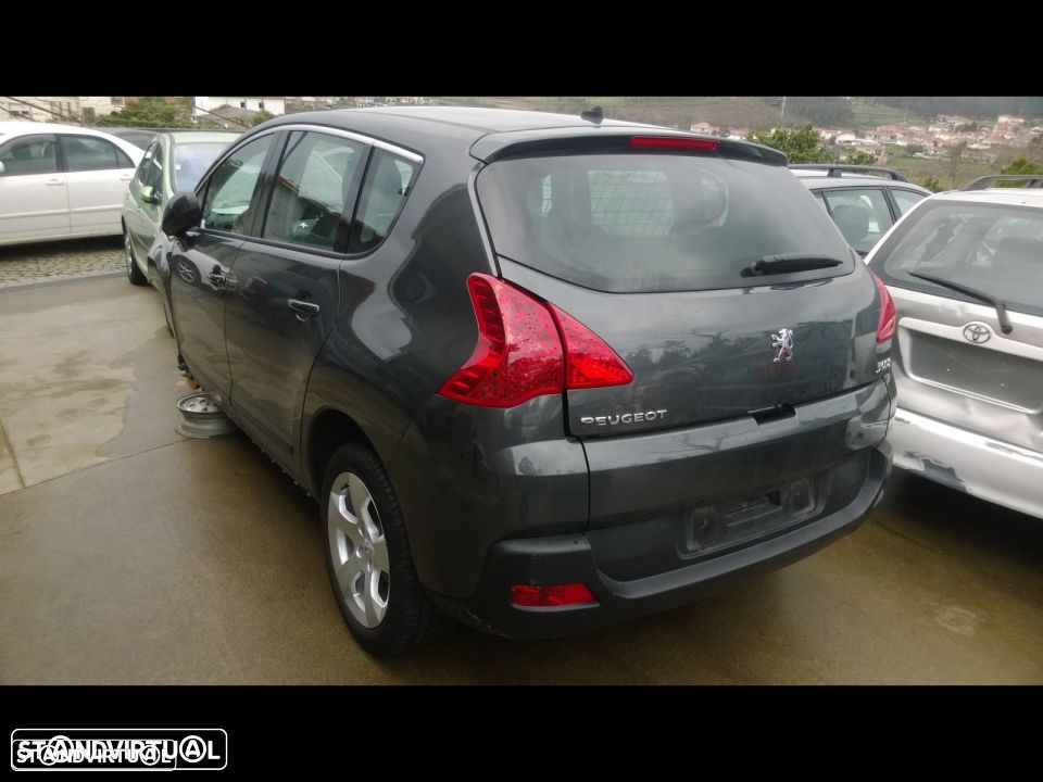 Traseira / Frente /Interior Peugeot 3008 2012 - 1