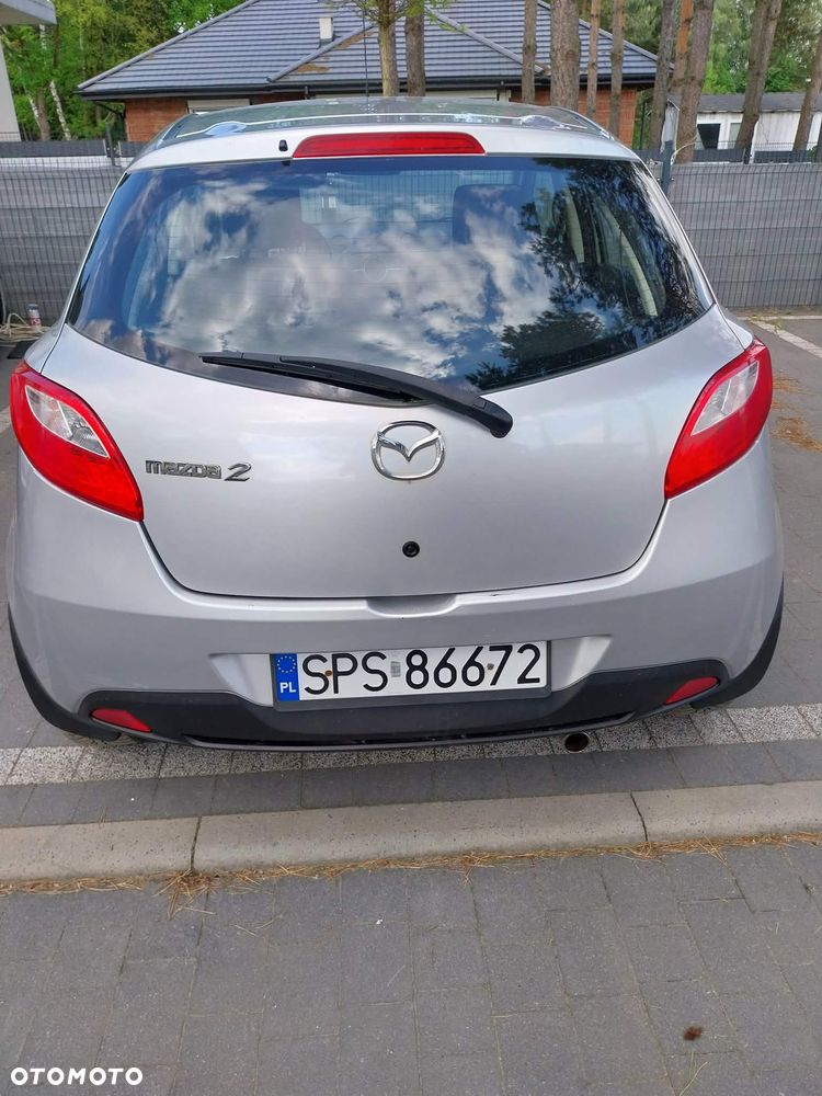 Mazda 2 1.3 Exclusive - 21