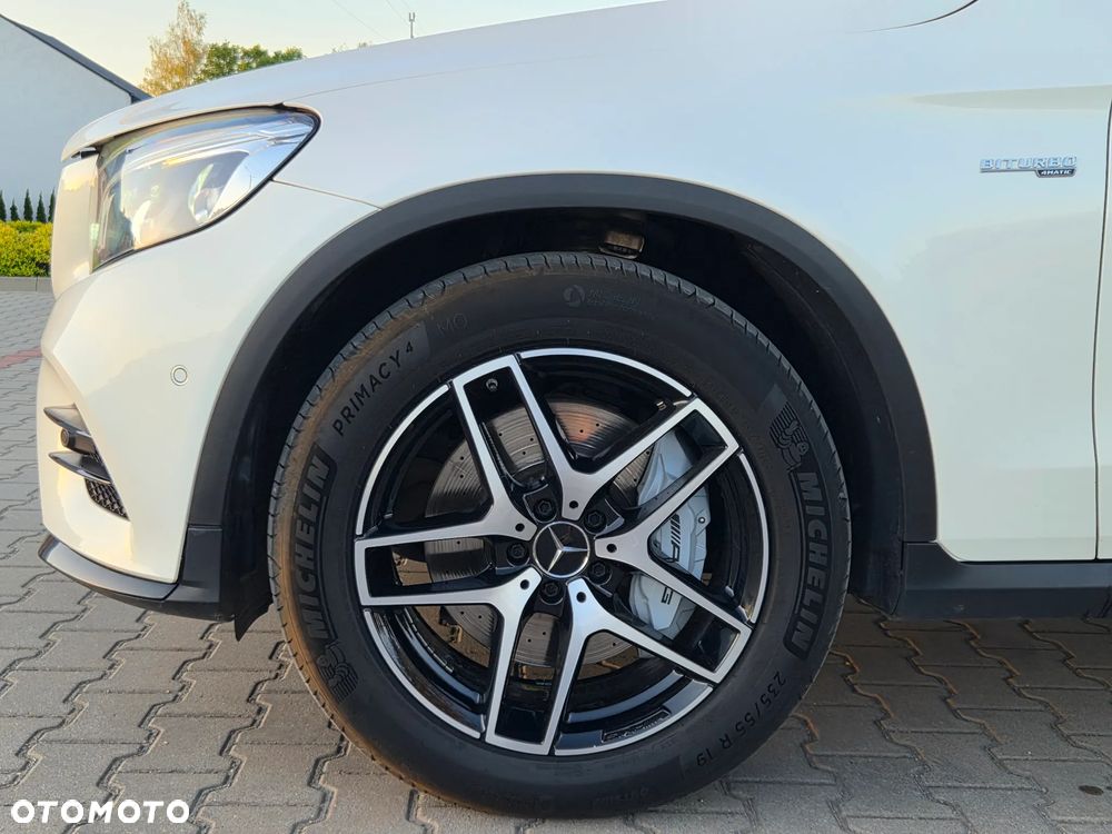 Mercedes-Benz GLC AMG 43 4Matic 9G-TRONIC - 34