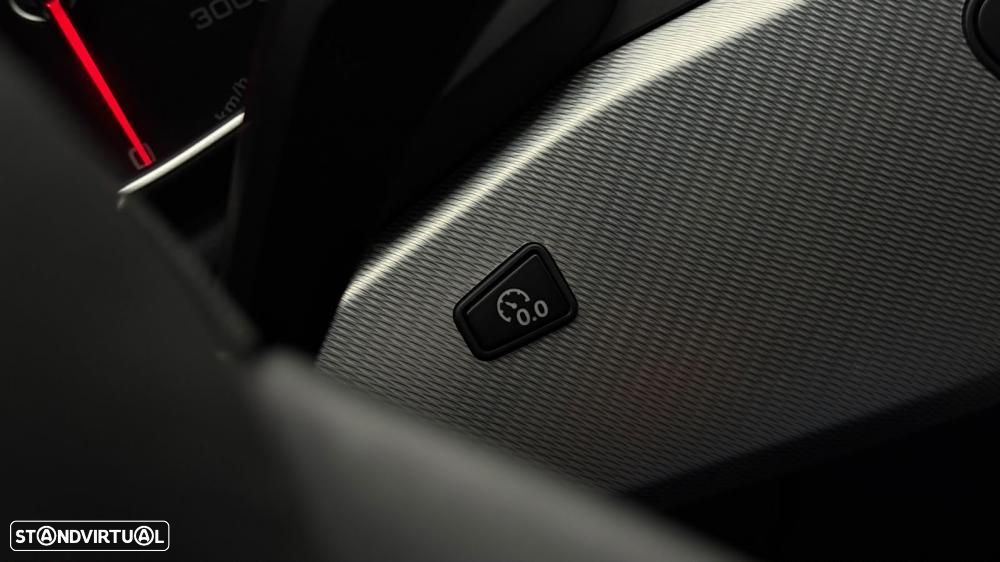 Audi A4 Avant 35 TDI Sport S tronic - 21