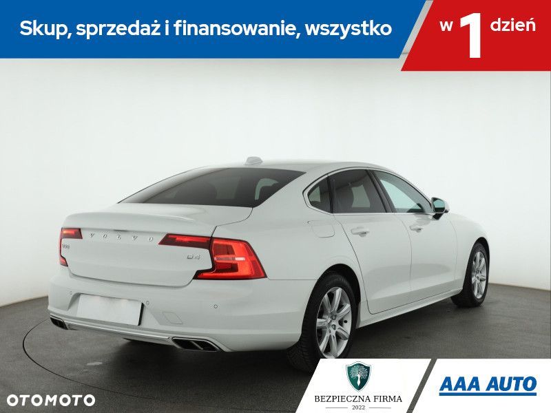 Volvo S90 - 7