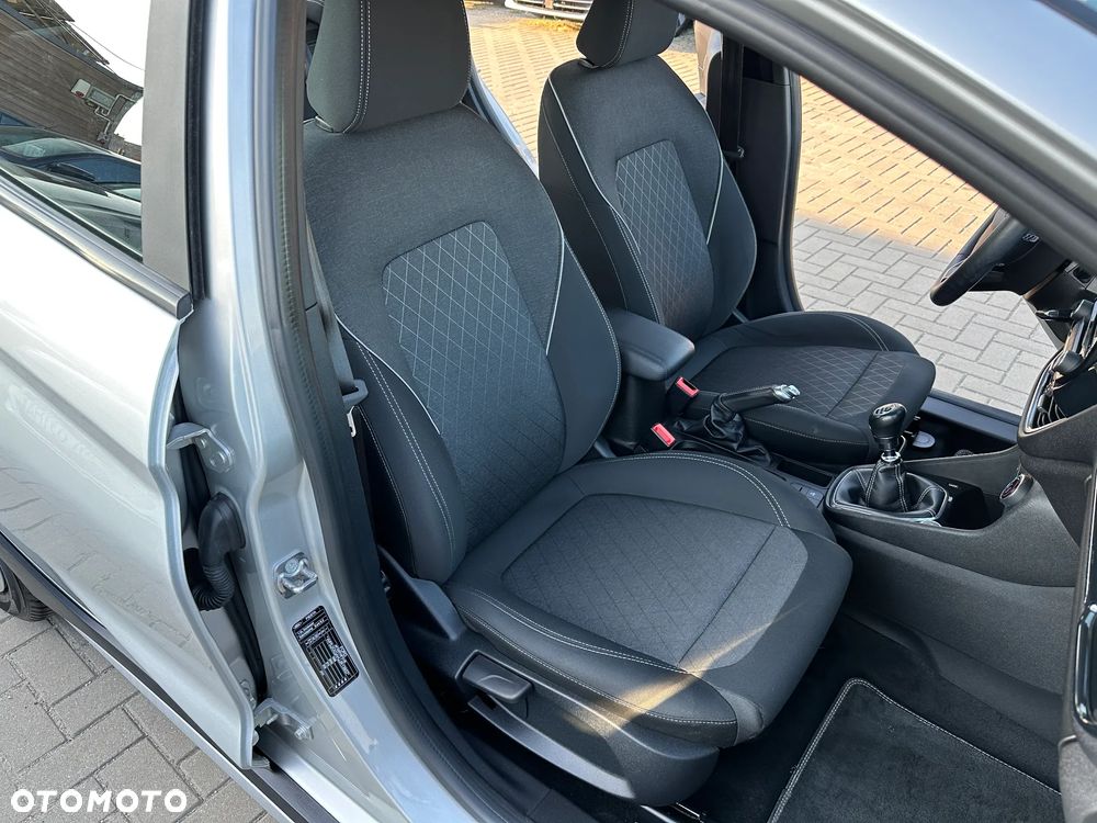 Ford Fiesta - 23