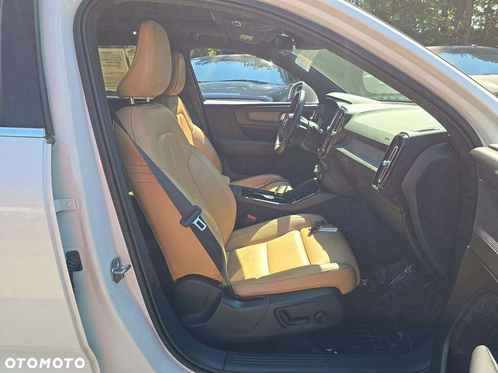 Volvo XC 40 T5 AWD Inscription - 7