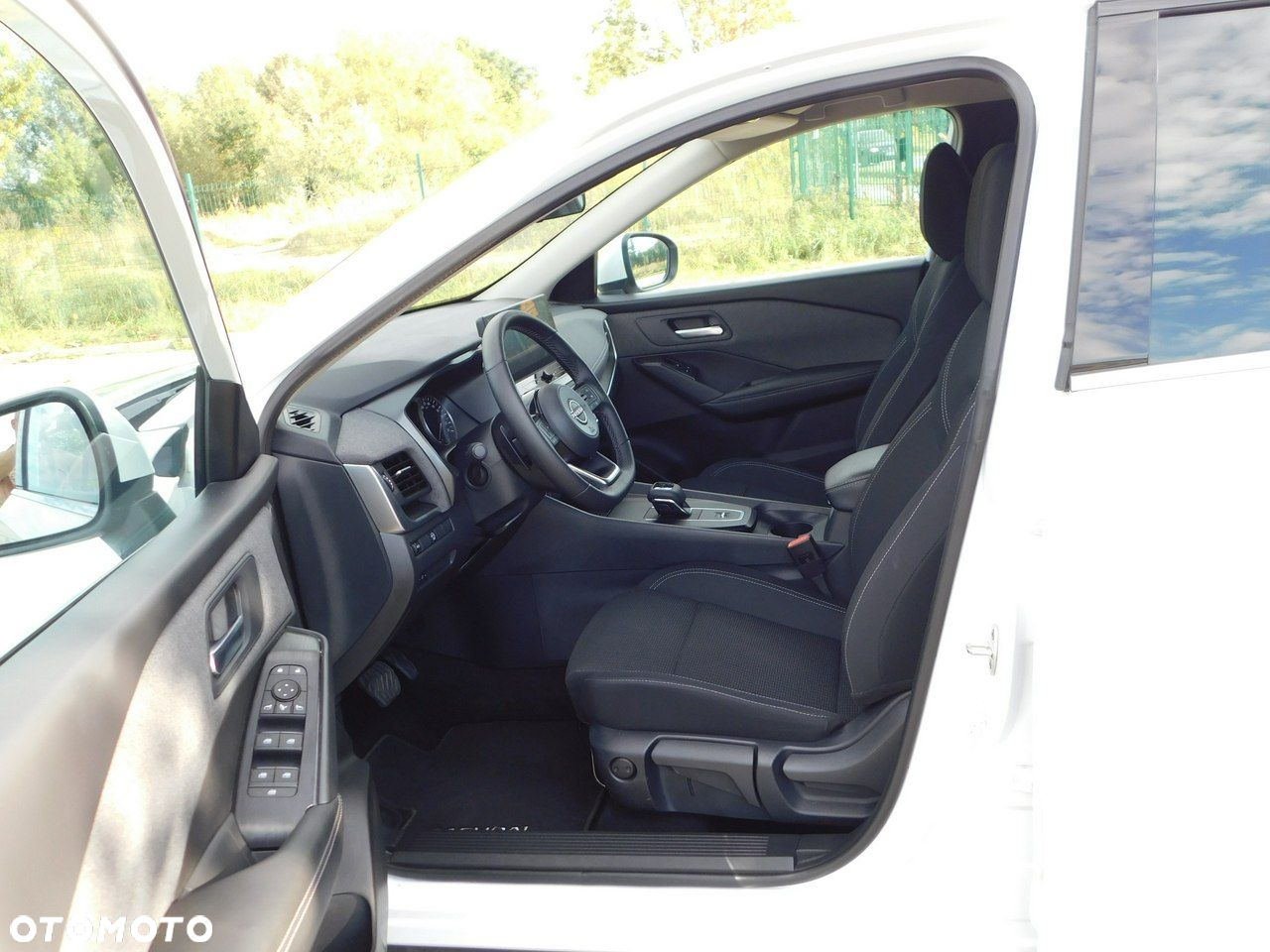 Nissan Qashqai - 14