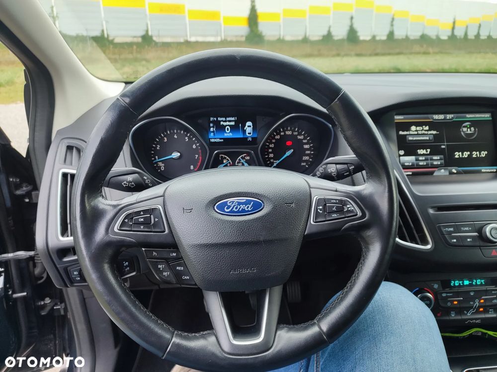 Ford Focus 1.5 EcoBoost Titanium ASS - 8