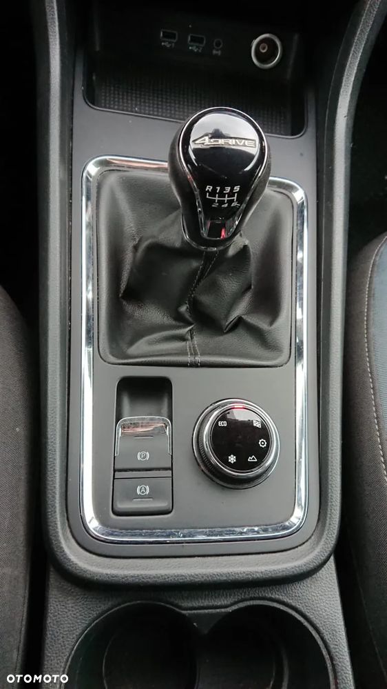 Seat Ateca 2.0 TDI 4Drive STYLE - 17