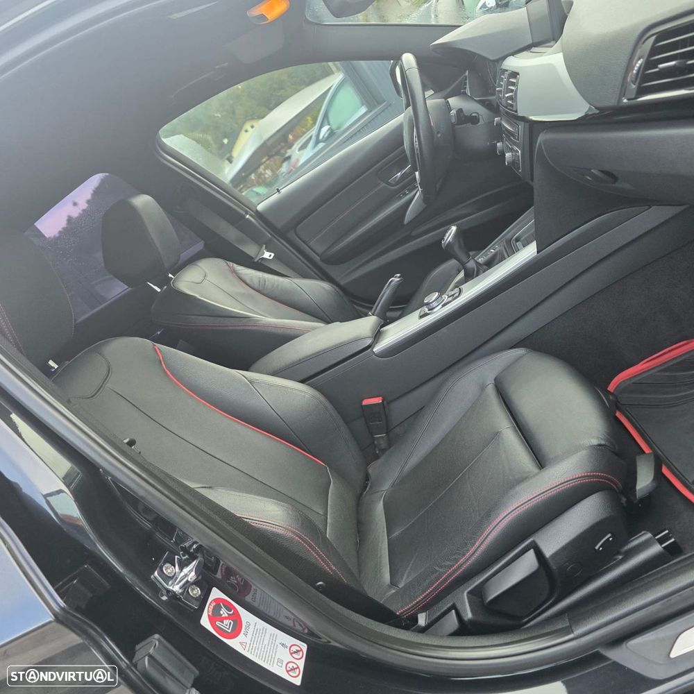 BMW 320 d Line Sport - 35