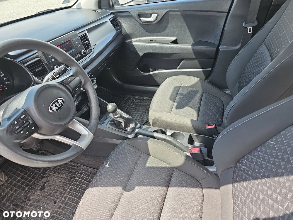 Kia Rio 1.2 M - 16