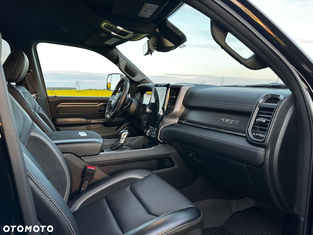 RAM 1500 TRX - 12