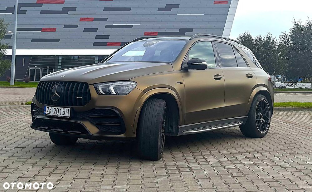 Mercedes-Benz GLE - 1