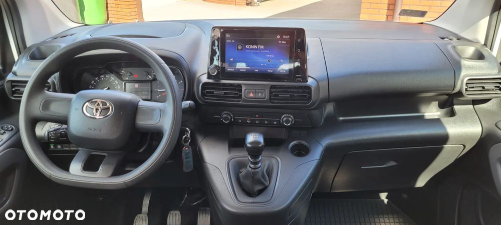 Toyota Proace City Verso Long 1.2 D-4T Family - 23