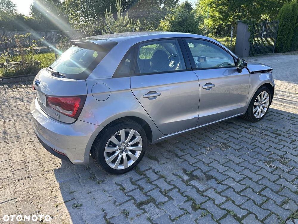 Audi A1 Sportback 1.0 TFSI ultra design - 5