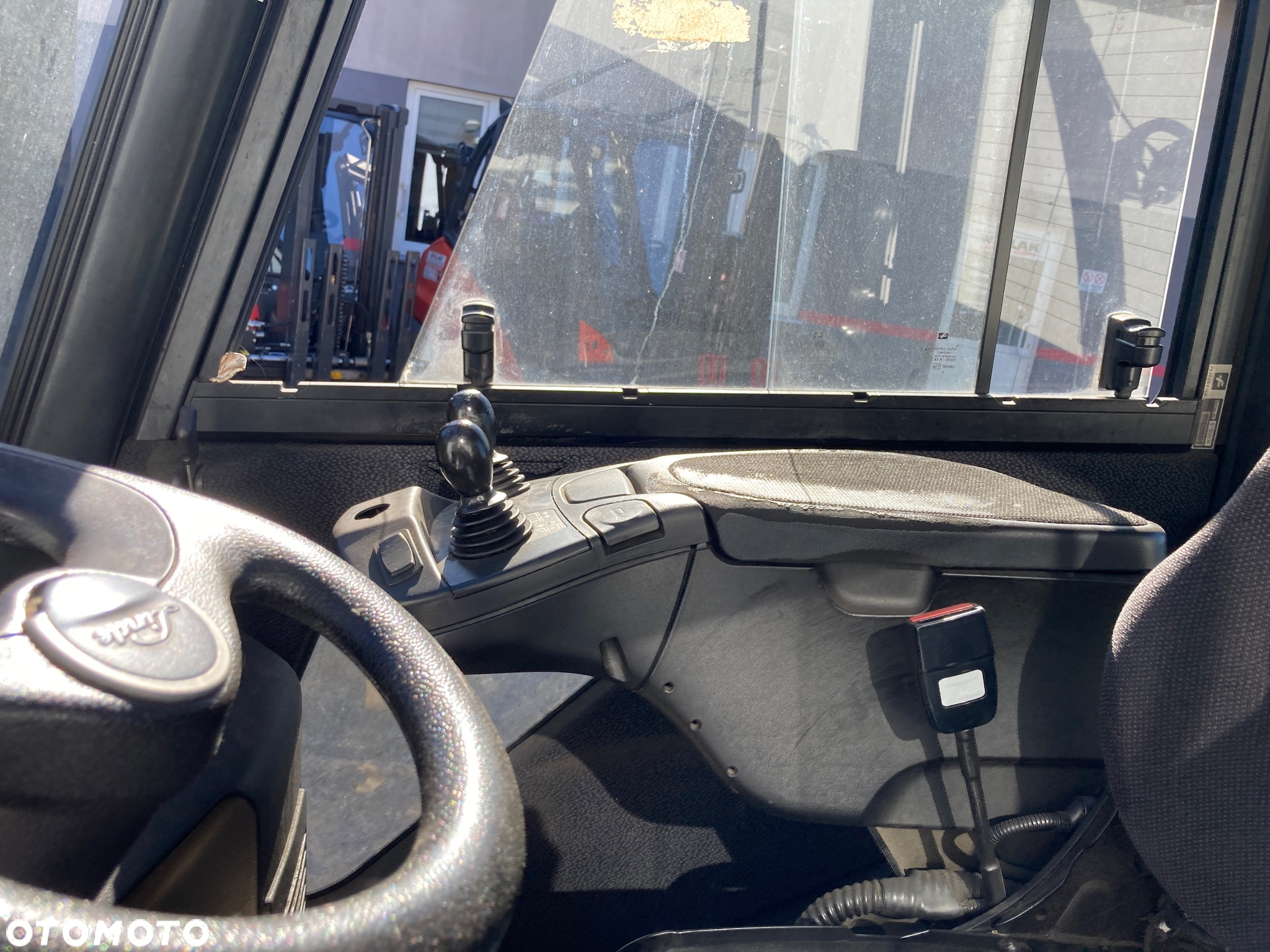 Linde [2016] WÓZEK WIDŁOWY LINDE H30D diesel 3t - 7
