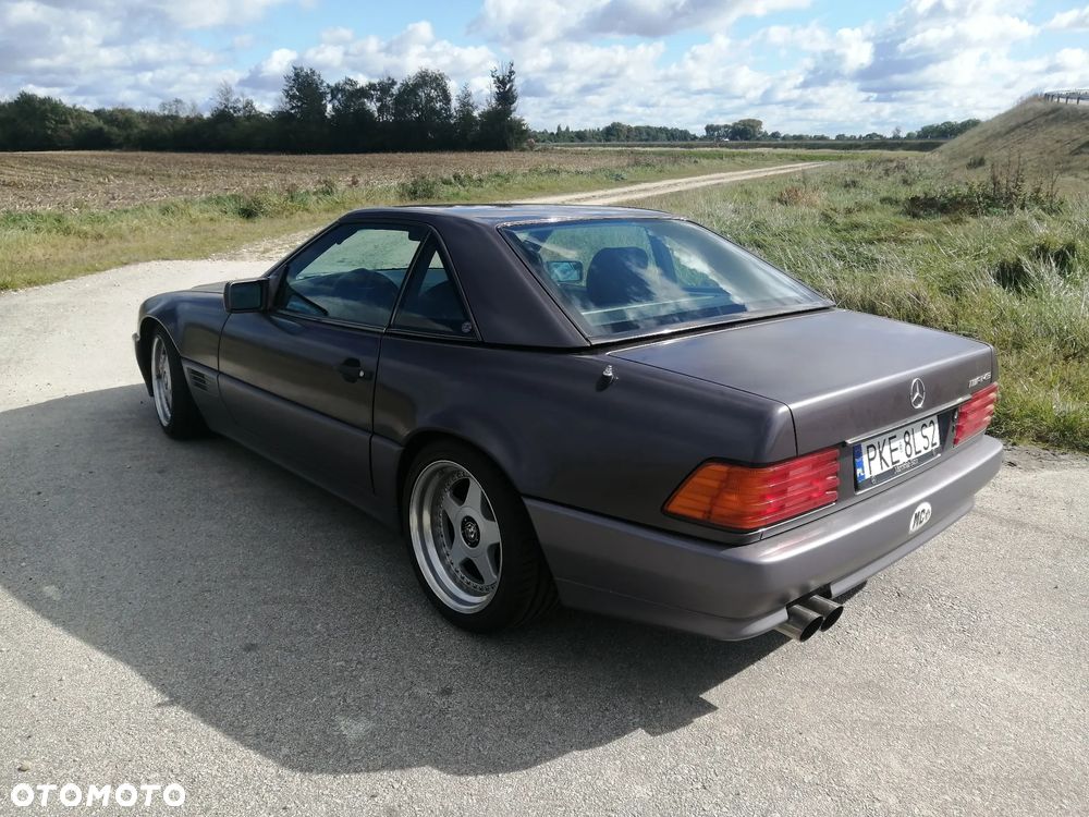 Mercedes-Benz SL - 8
