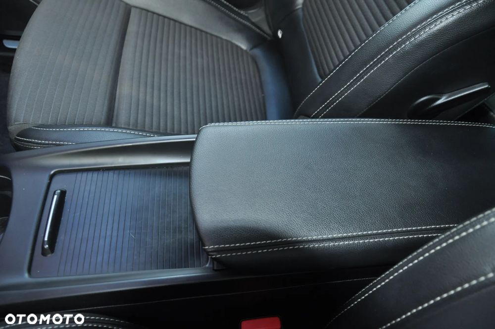 Renault Scenic 1.2 TCe Energy Bose Edition - 38