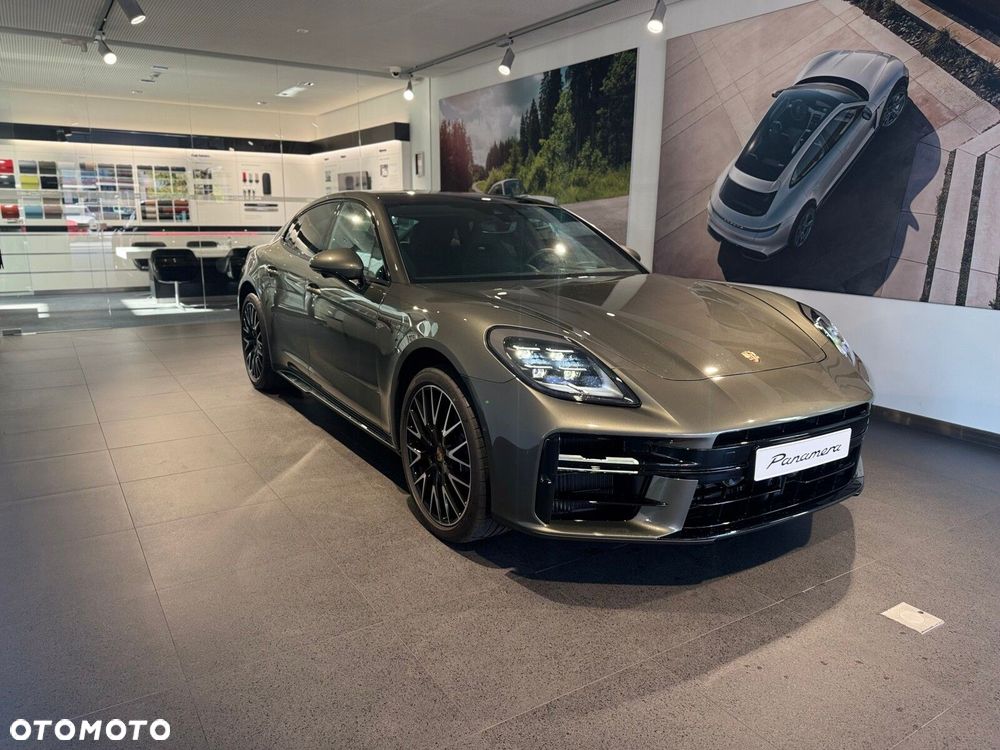 Porsche Panamera - 5