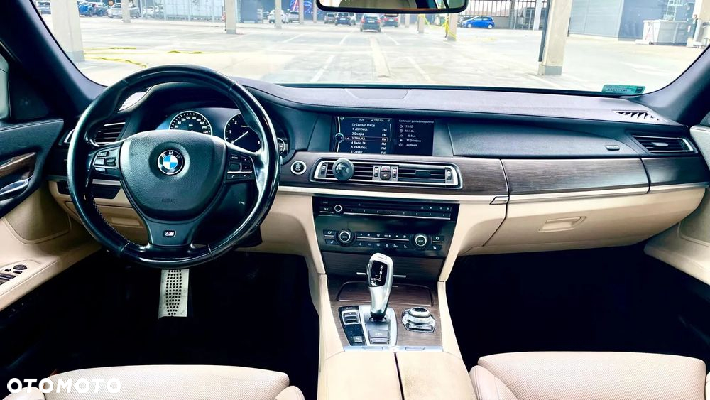 BMW Seria 7 730d - 13