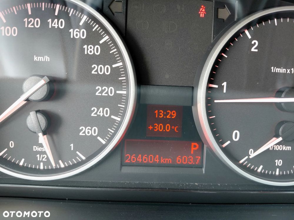 BMW X1 xDrive25d xLine - 39