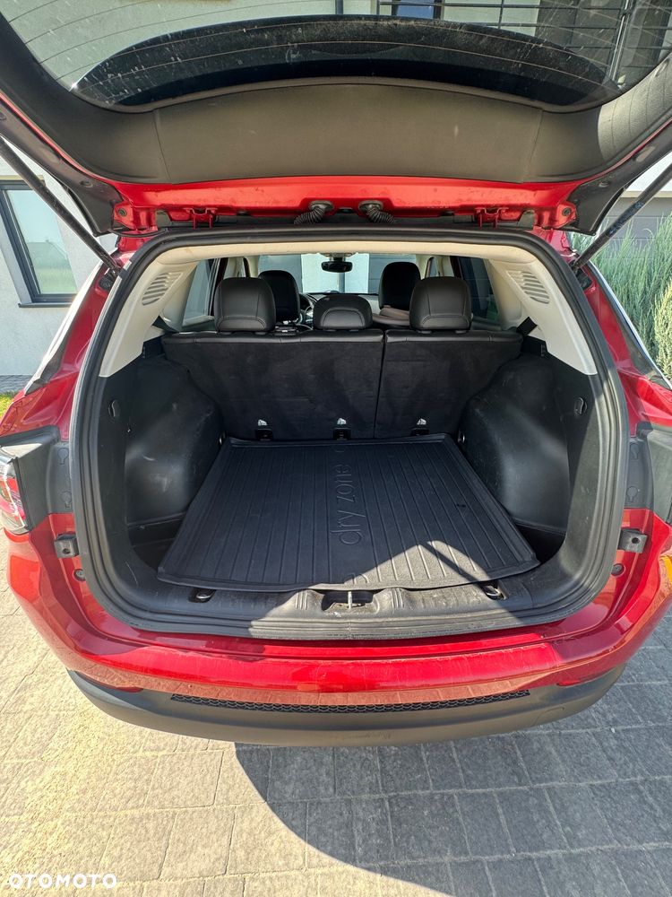 Jeep Compass - 9
